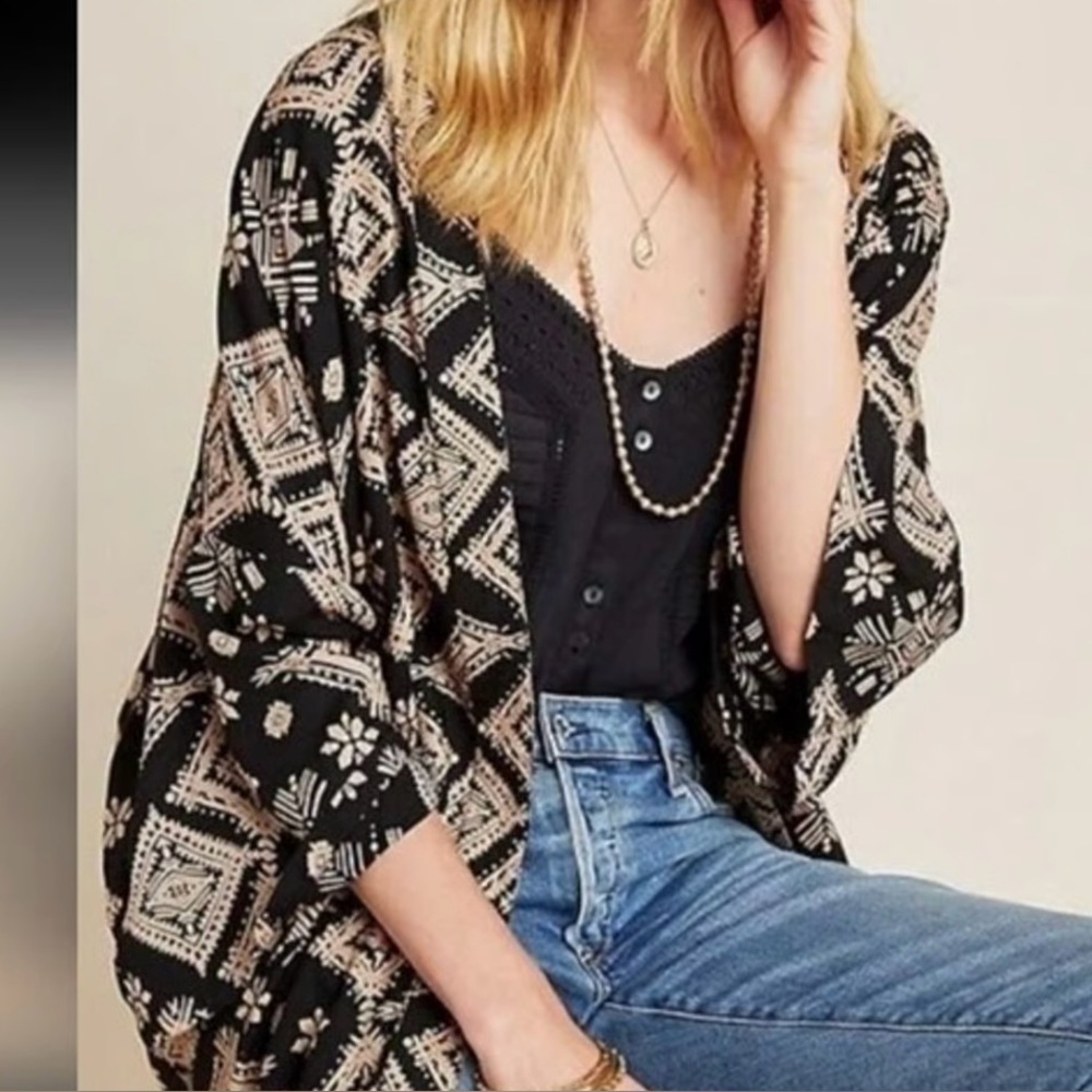 Anthropologie Anderson and Kauth open kimono EUC